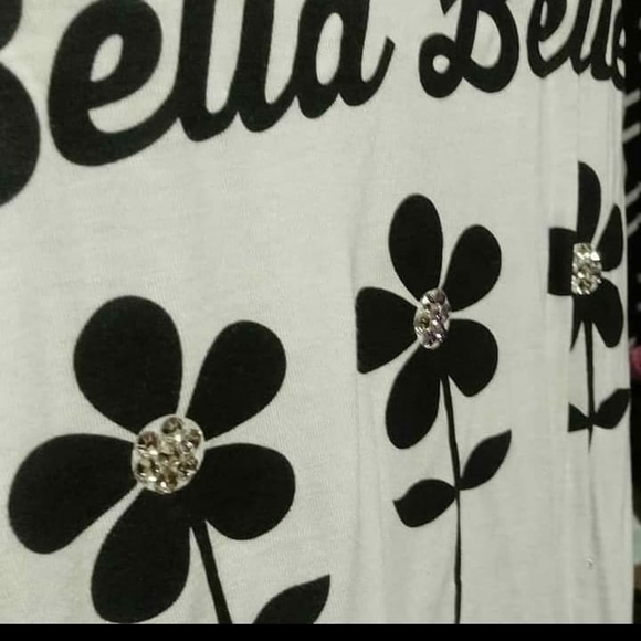 💥 CLOSET CLOSING SALE 💥 FREE LEGGINGS💥Women's Racerback Tank Tee-NWOT - Picture 4 of 4